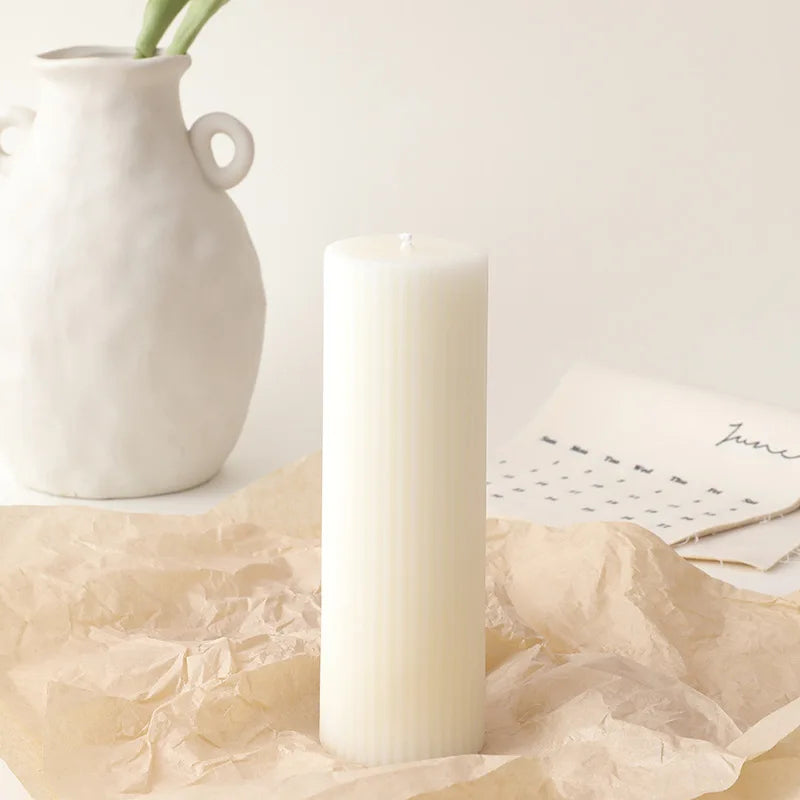Pillar Glow – Handgemachte Boho Stabkerzen aus Sojawachs