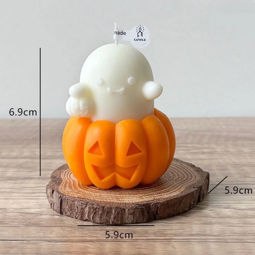 Ghost Glow - Handgemachte Halloween Geisterkerze aus Sojawachs